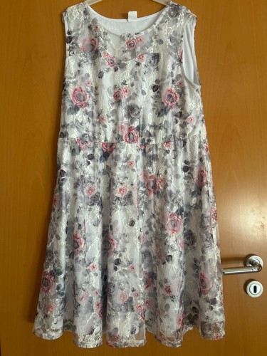 Sommerkleid gefüttert